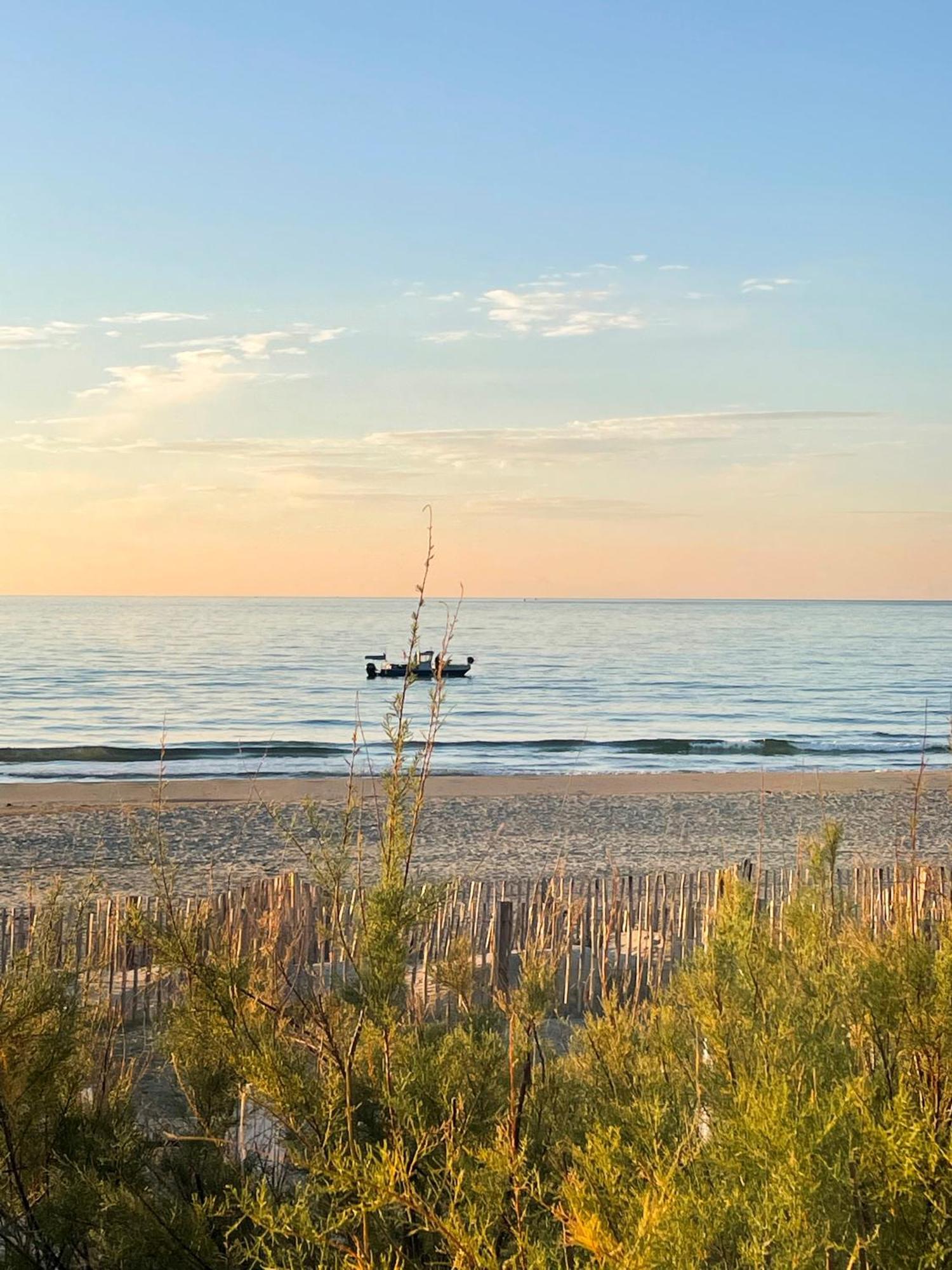 Mas Andalou Fabuleuse Premiere Ligne De Mer, Plage Privative Фронтіньян Екстер'єр фото